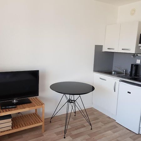 Studio Front De Mer Apartment Ouistreham Ngoại thất bức ảnh
