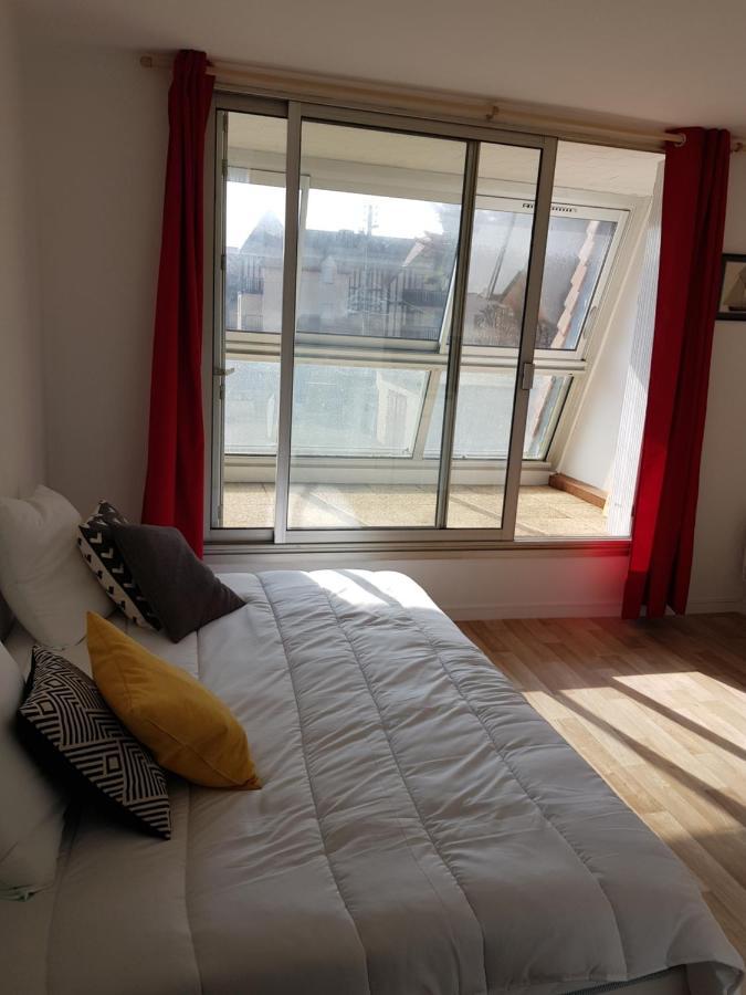 Studio Front De Mer Apartment Ouistreham Ngoại thất bức ảnh